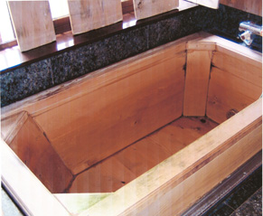 木製の浴槽